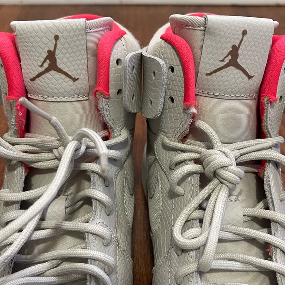 AIR JORDAN 1 RETRO HIGH NOUV Mens - Picture 4 of 7